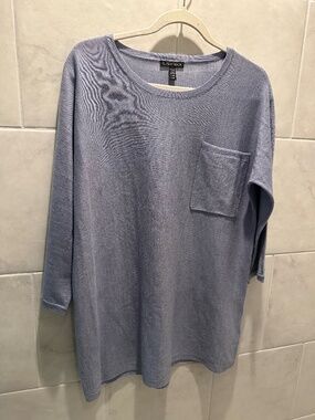 Eileen Fisher 100% merino wool tunic sweater in periwinkle blue  Size M